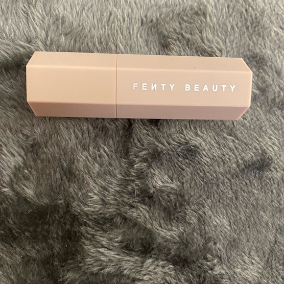 New Fenty Beauty Shimmer Skinstick - Picture 7 of 10